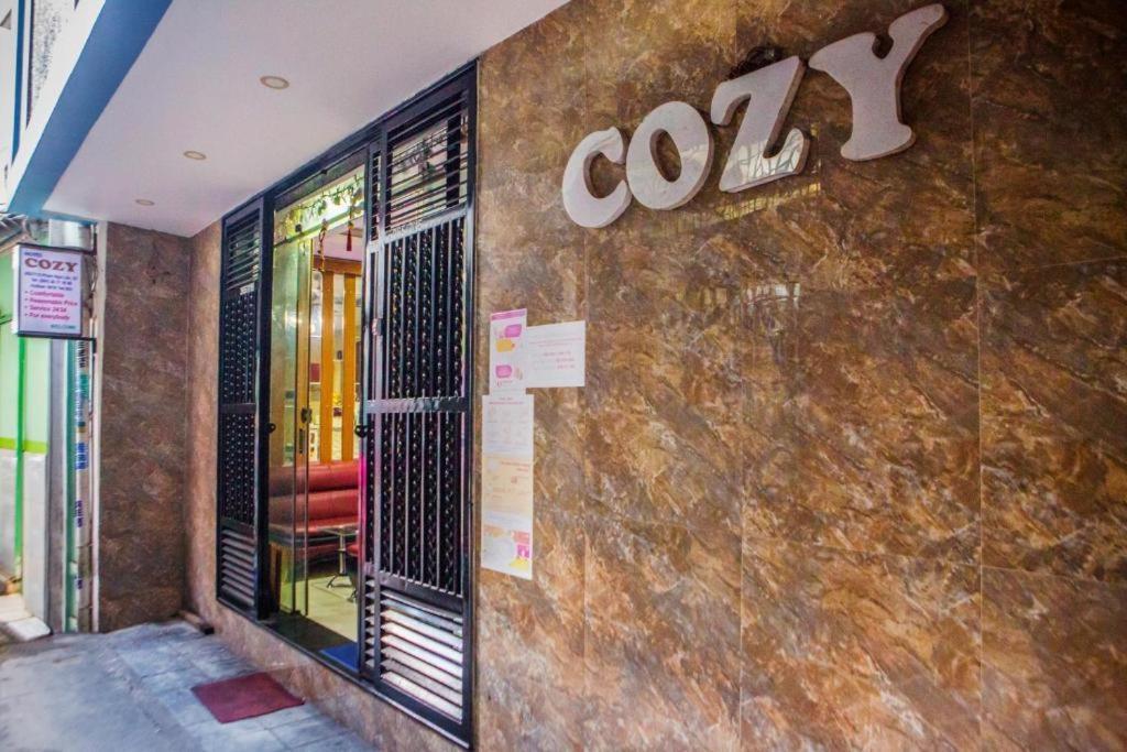 Hotel Cozy Thành Pho Ho Chí Minh Esterno foto